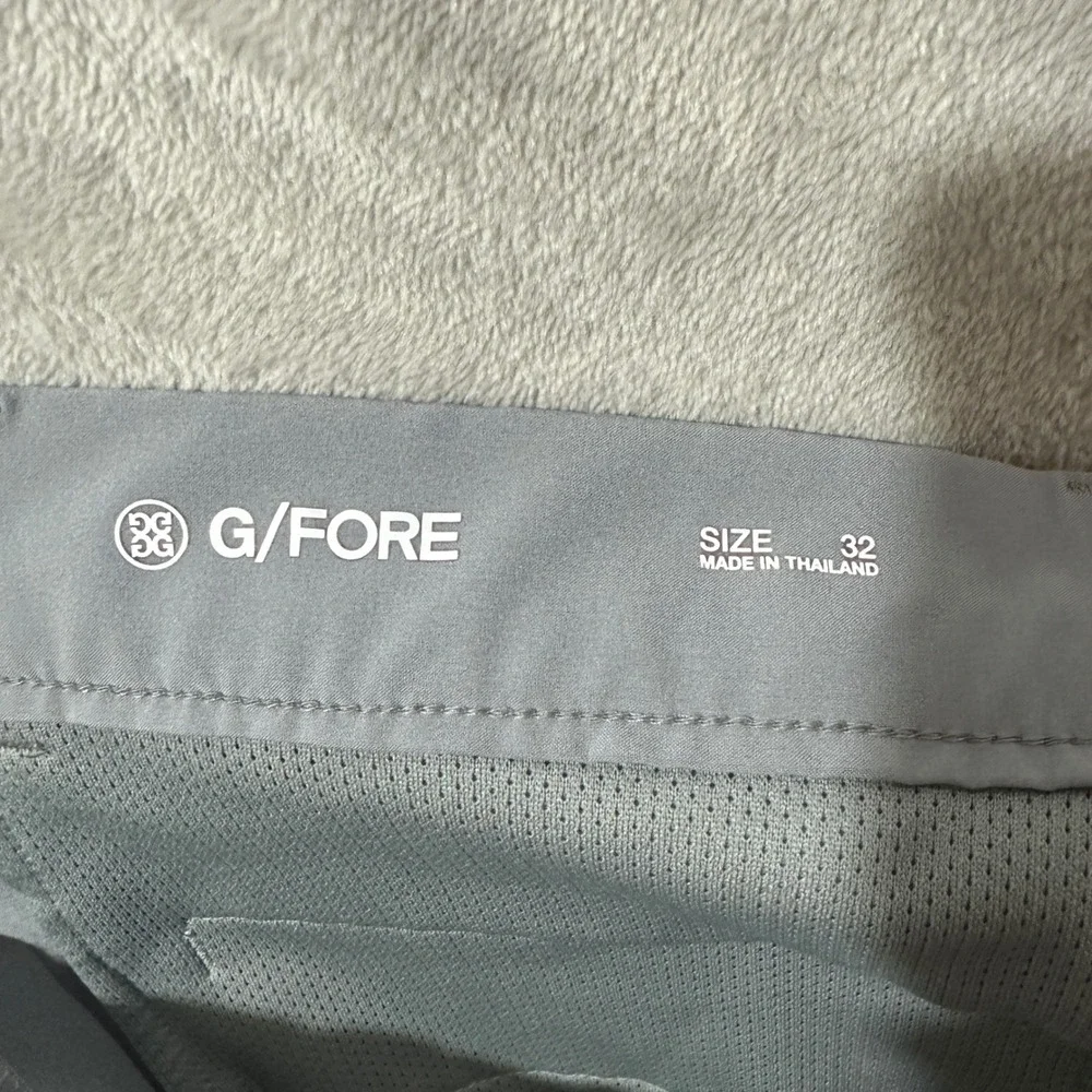 G/FORE Mens Golf Shorts Gray Striped Pocket Accents Size 32 Performance Tech